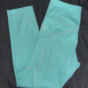 Curves n combatboots leggings